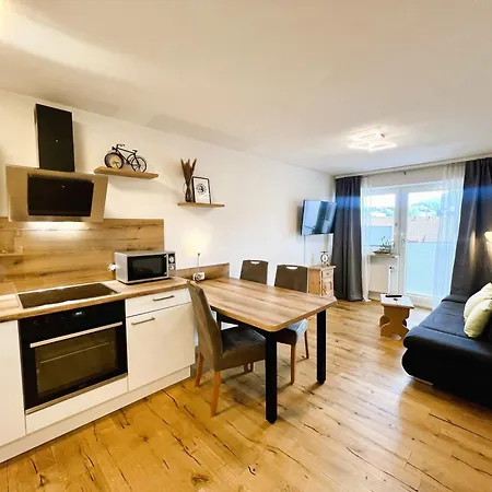 Felsenschwalbe Apartamento *
